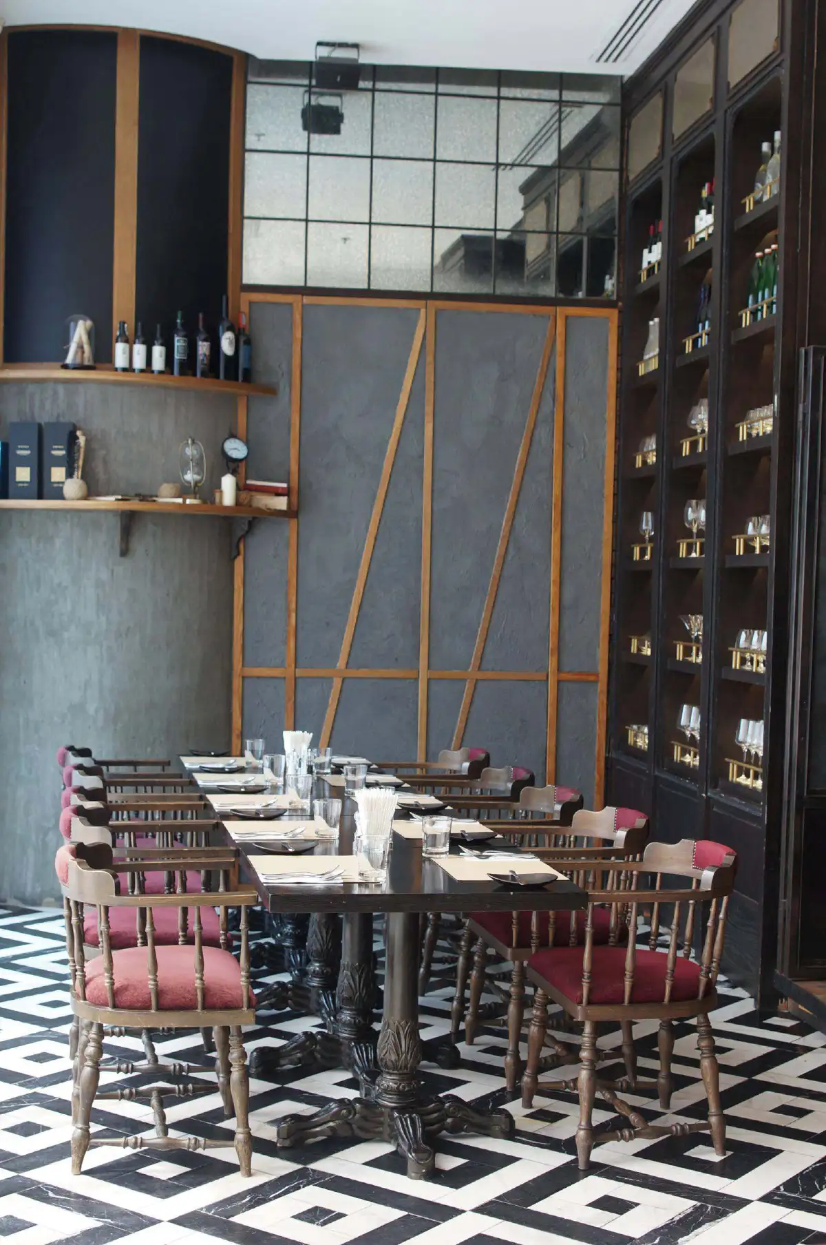 ประสบการณ์หรูกับเมนูใหม่ของ Water Library @Central Embassy