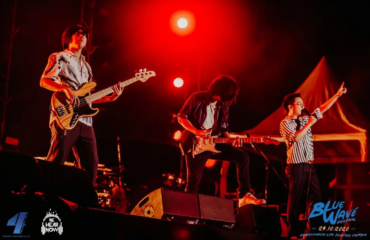 BLUE WAVE FESTIVAL 2020 ขนทัพศิลปินจัดเต็มความสนุกสุดชิลริมหาด 