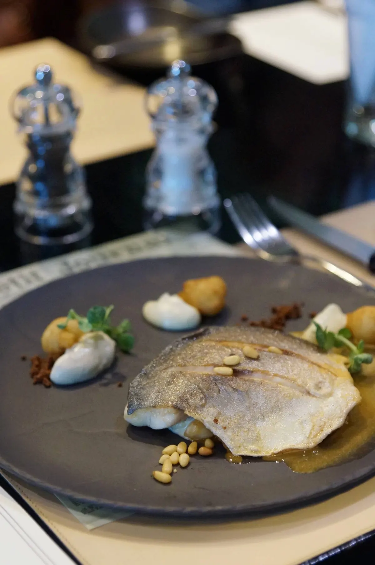 ประสบการณ์หรูกับเมนูใหม่ของ Water Library @Central Embassy