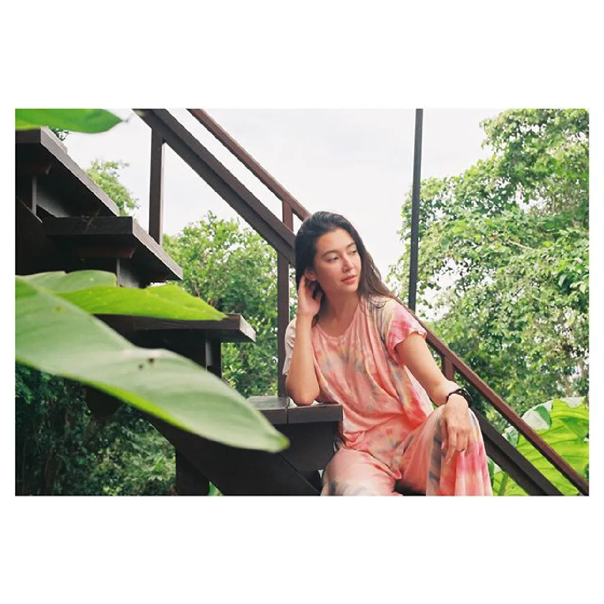 นางแบบผมสวย! เวียร์ อวดภาพแฟนสาว เบลล่า เซ็ตล่าสุดจากทริปเกาะเต่า