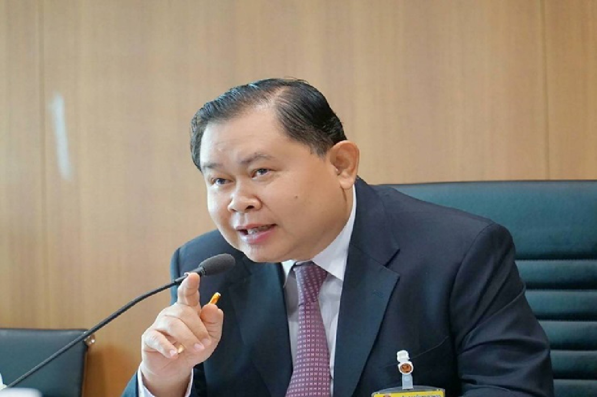 พท.ชี้ "ประยุทธ์"ลาออก ทางออกปัญหาประเทศ พท.ชี้ "ประยุทธ์"ลาออก ทางออกปัญหาประเทศ