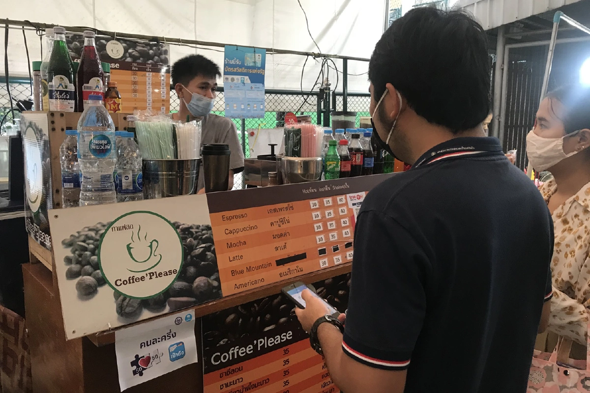 คนละครึ่ง คึกคัก คนแห่ใช้เต็มตลาด