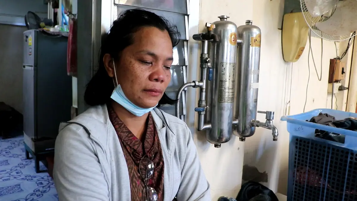 หนุ่มวิดีโอคอลคุยกับแฟนสาวก่อนผูกคอตาย