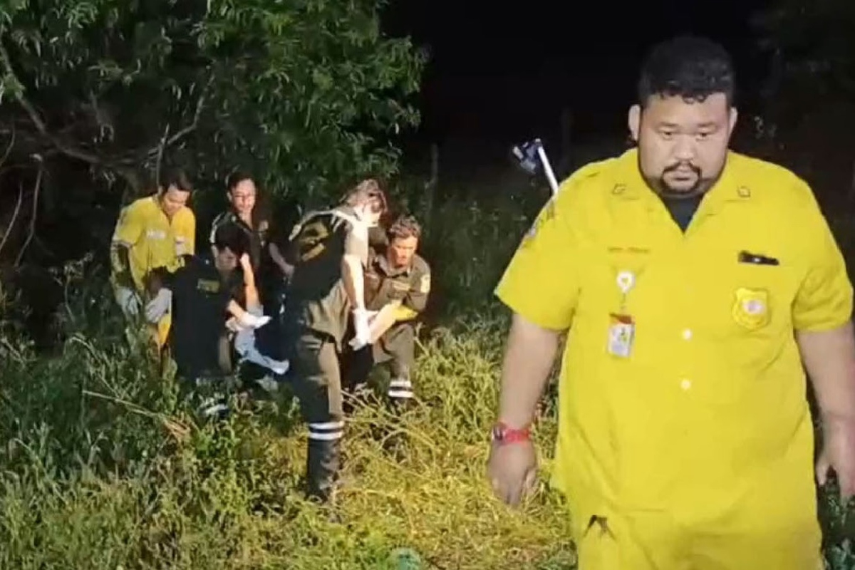 หนุ่มคิดสั้นตกงานเงินหมดไลฟ์สดผูกคอตายบอก"เจอกันชาติหน้า" หนุ่มคิดสั้นตกงานเงินหมดไลฟ์สดผูกคอตายบอก"เจอกันชาติหน้า"