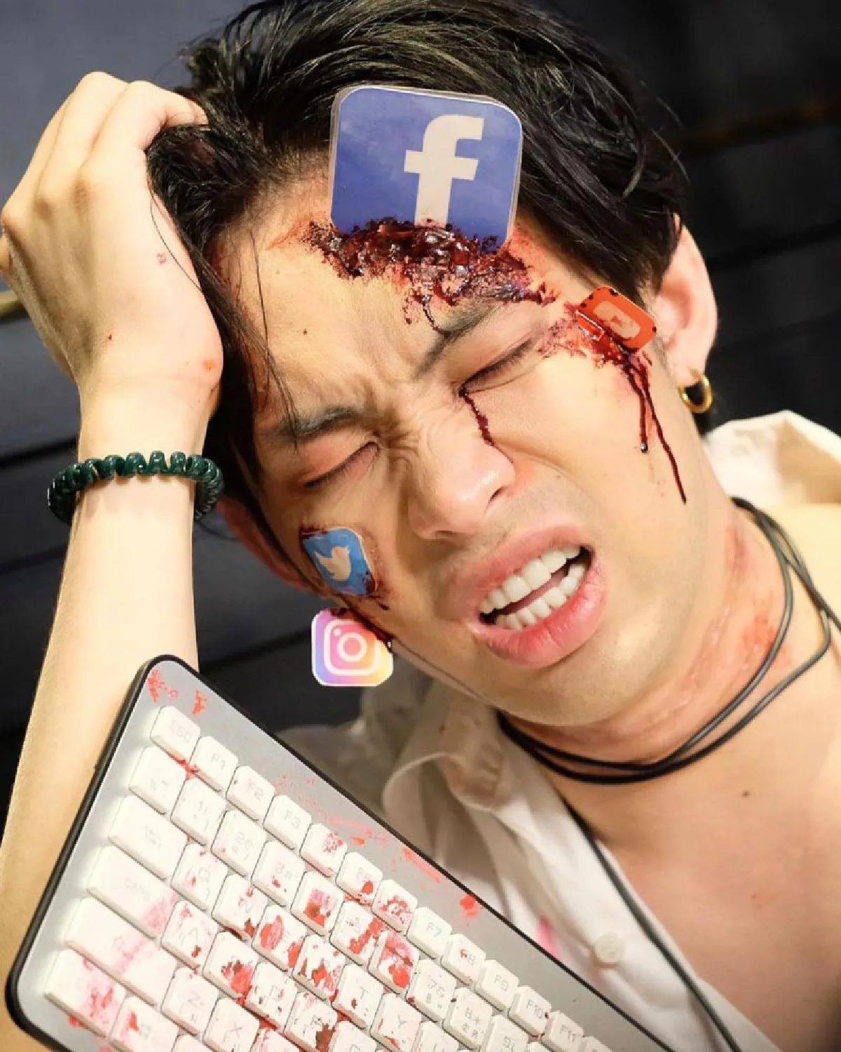 “ดีเจมะตูม” ถูกชาวเน็ตซัดเละ! หลังแต่งผีถูกโซเชียลทำร้ายในวันฮาโลวีน 