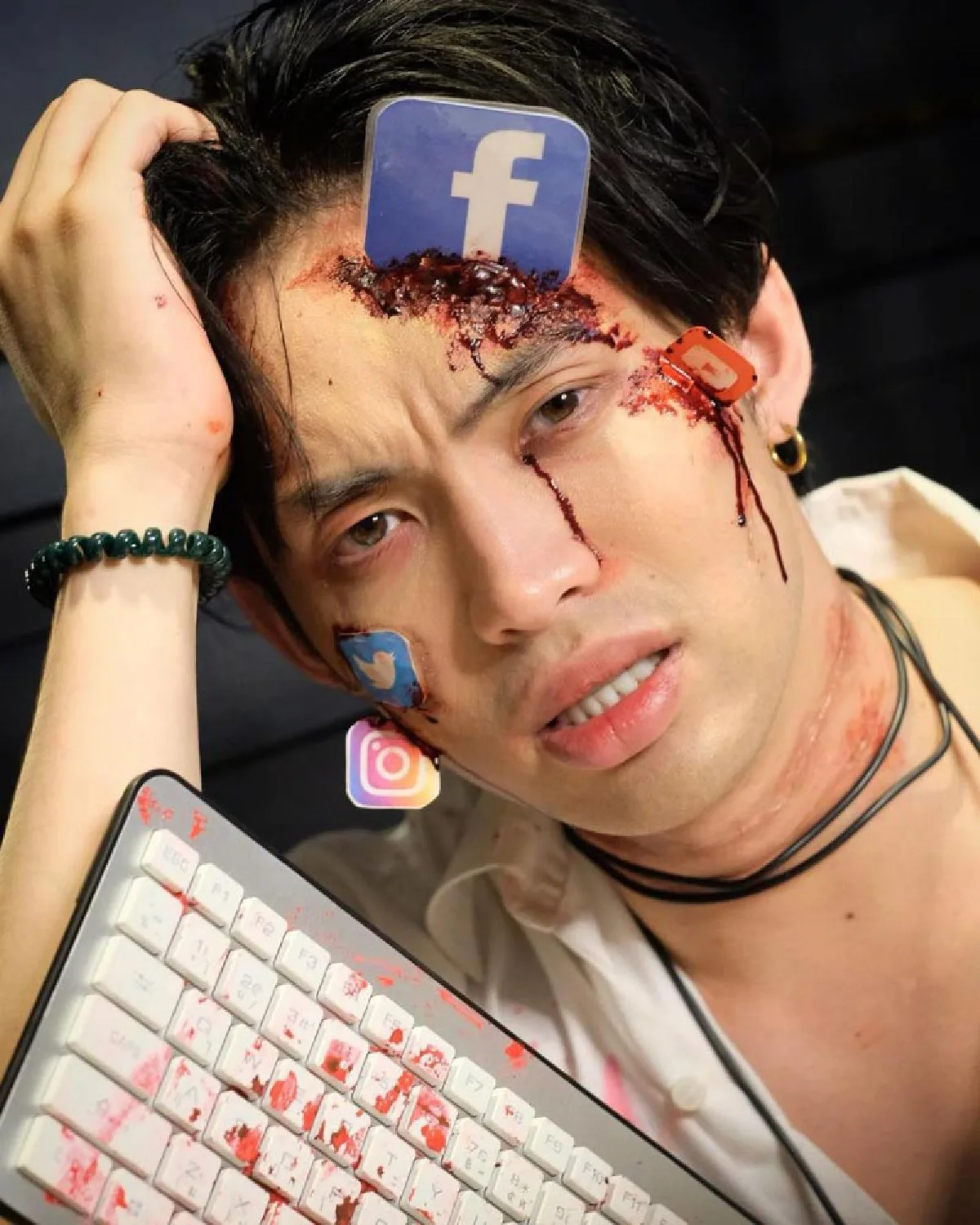 “ดีเจมะตูม” ถูกชาวเน็ตซัดเละ! หลังแต่งผีถูกโซเชียลทำร้ายในวันฮาโลวีน 