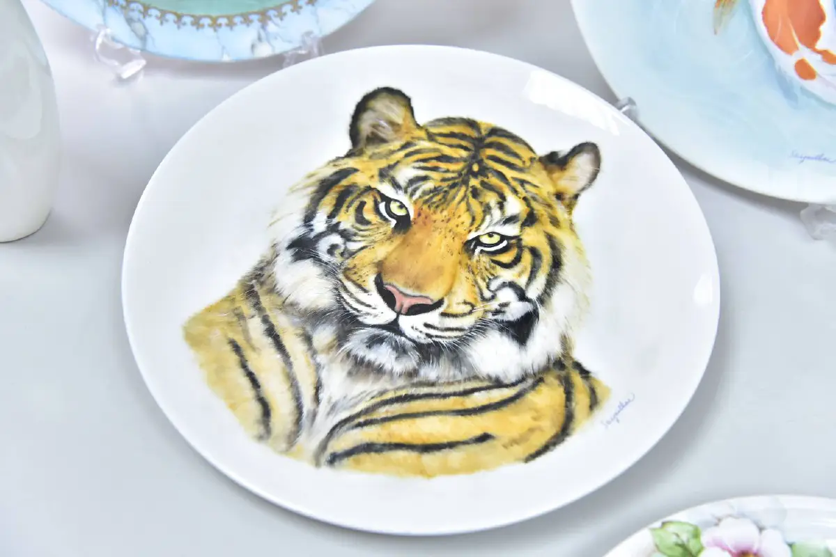 ช้อปผลิตภัณฑ์คุณภาพ ตรวจดวงชะตากับนักโหราศาสตร์ ในงาน “สานสายใยเพื่อผลิตภัณฑ์สายใจไทย”