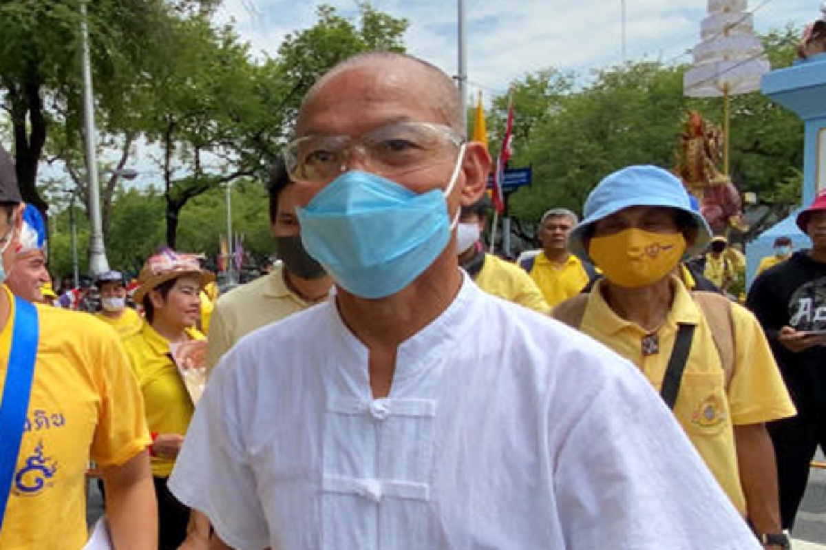 "พุทธะอิสระ" ปูด รุ่นพี่ขู่นศ.รุ่นน้องจ่ายคนละ500หากไม่ร่วมม็อบ จี้ อธิการฯสอบด่วน "พุทธะอิสระ" ปูด รุ่นพี่ขู่นศ.รุ่นน้องจ่ายคนละ500หากไม่ร่วมม็อบ จี้ อธิการฯสอบด่วน