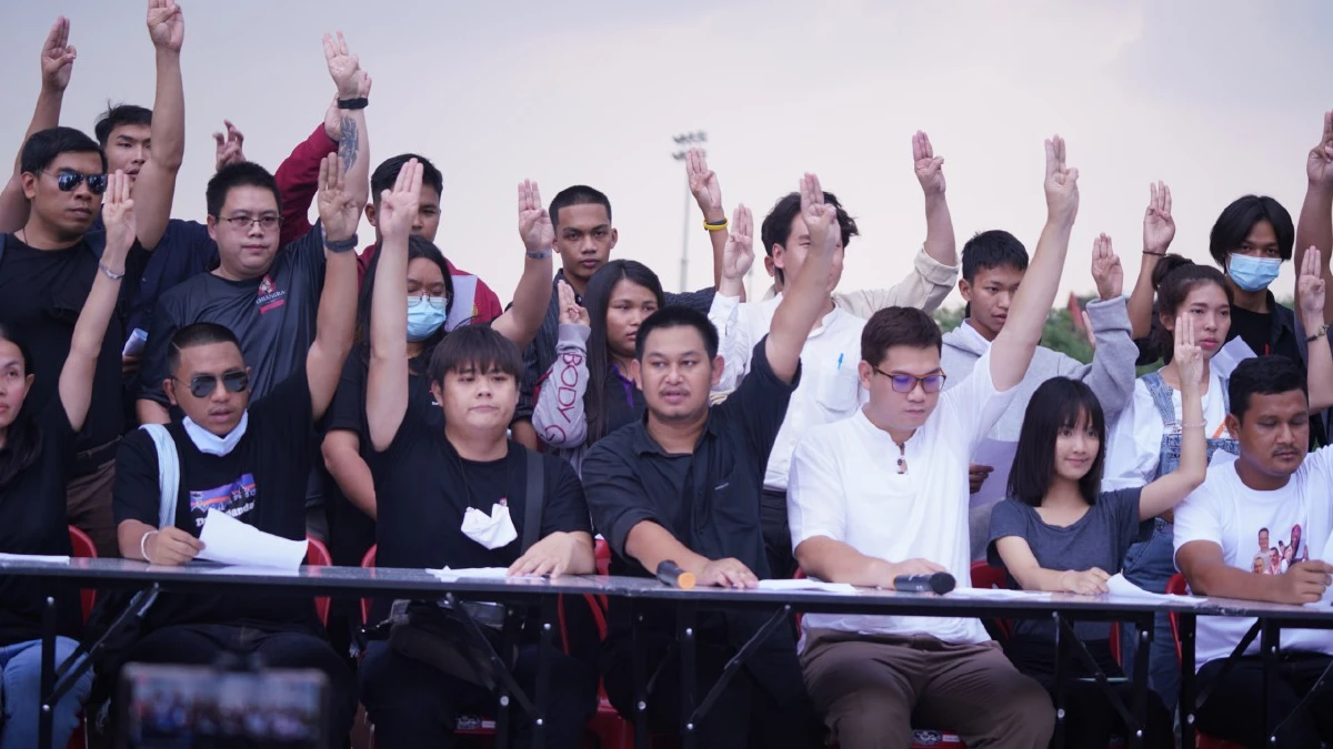 กลุ่มราษฏรยื่นเงื่อนไข"บิ๊กตู่"ลาออกก่อนเจรจา