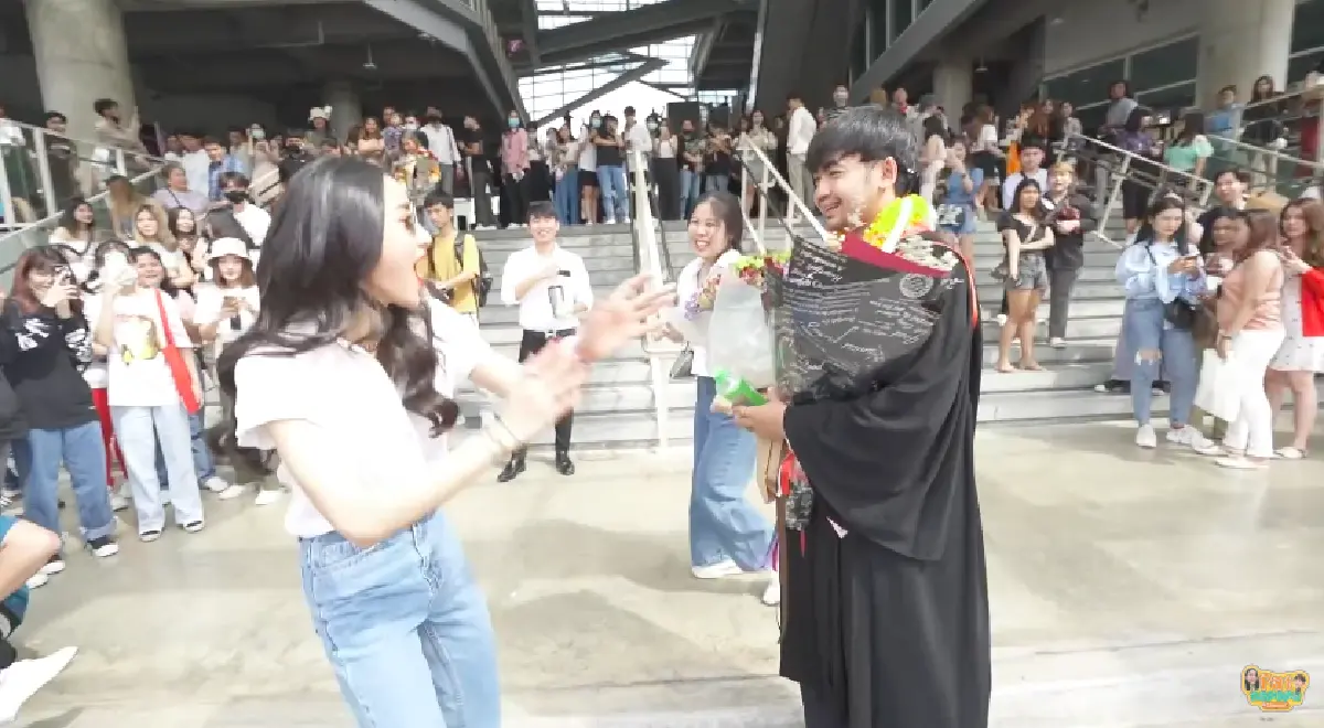 “แพท ณปภา” จัดเต็มเซอร์ไพรส์ “ก๊อต” วันรับปริญญา ยกแตรวงมาครบชุดคึกคักแดนซ์กระจาย