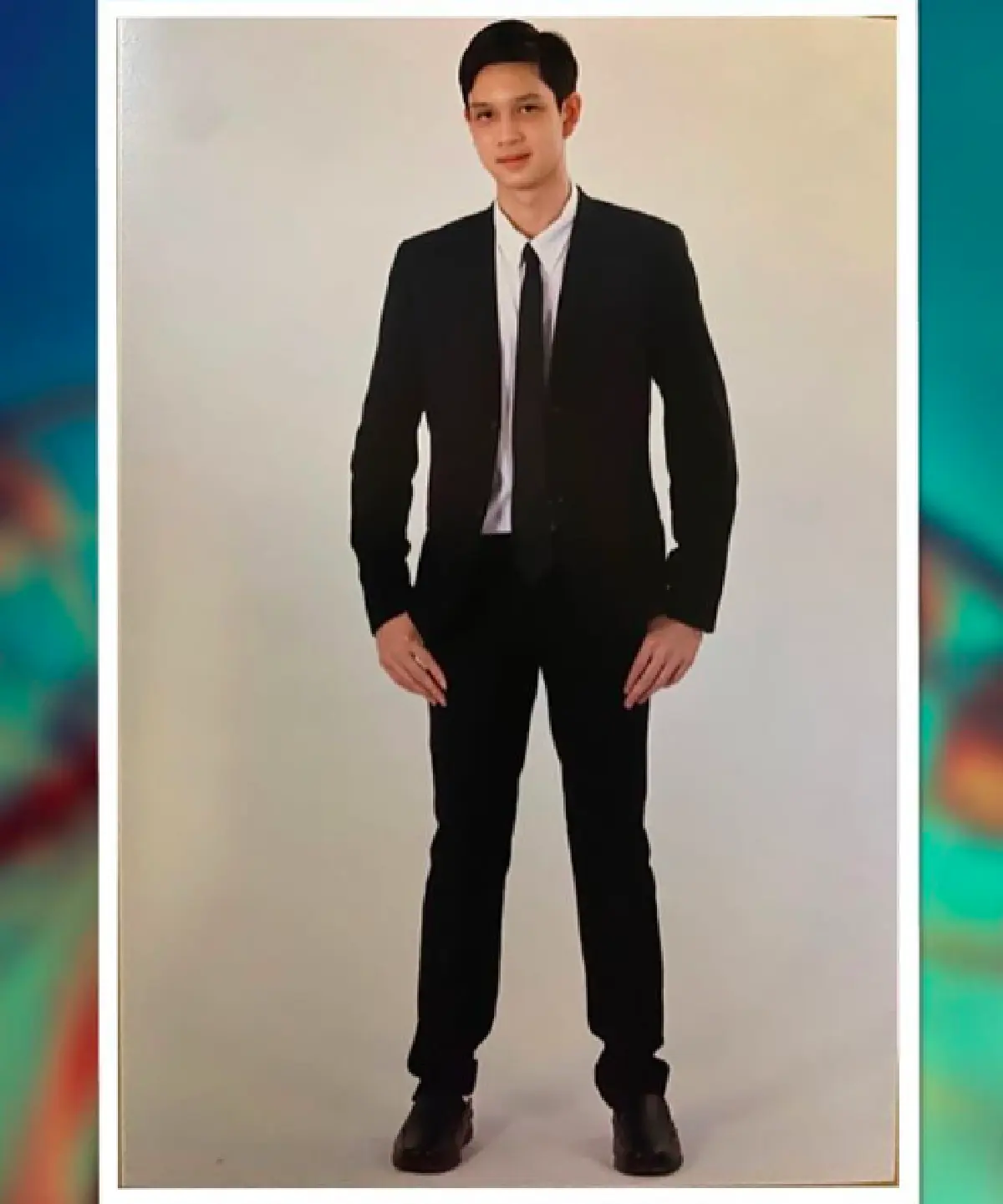 “กวาง กมลชนก” เผยภาพลูกชาย “น้องเน็ต” ใกล้เรียนจบแล้ว! แถมยังหล่อเป๊ะเหมือน “พ่อน็อต” 