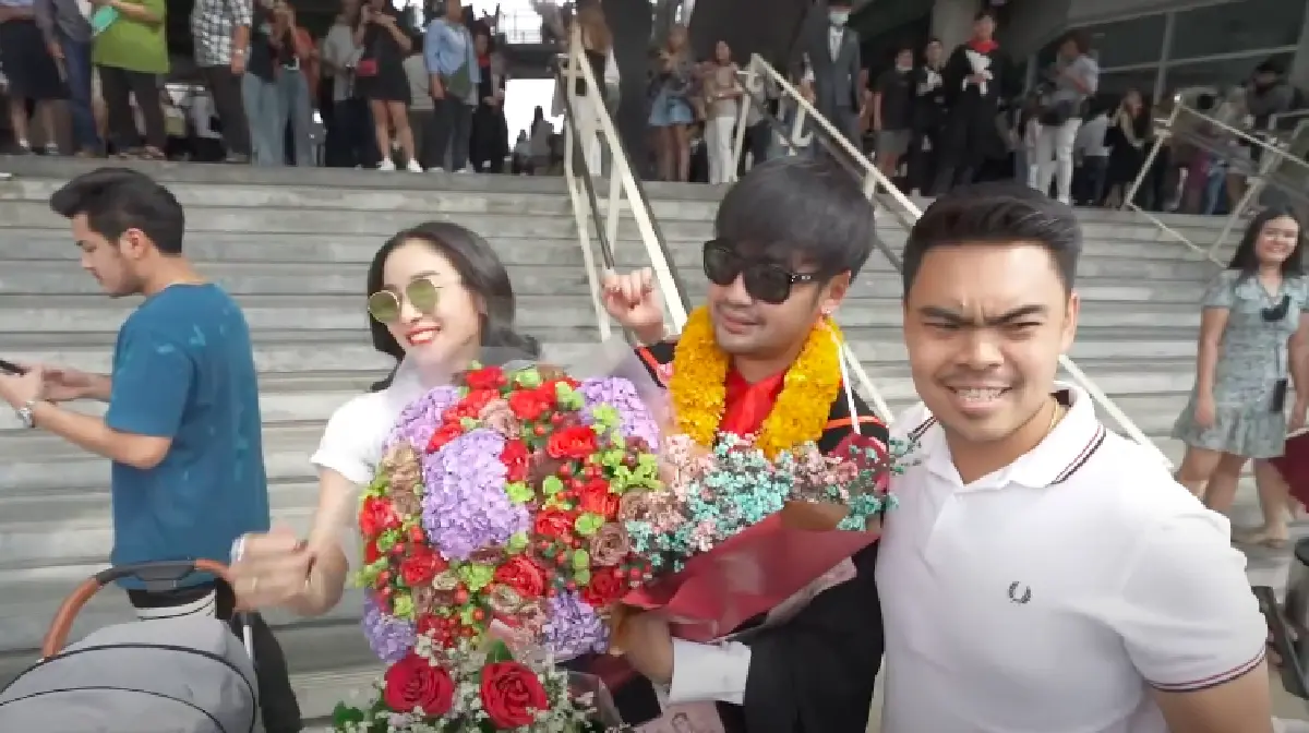 “แพท ณปภา” จัดเต็มเซอร์ไพรส์ “ก๊อต” วันรับปริญญา ยกแตรวงมาครบชุดคึกคักแดนซ์กระจาย