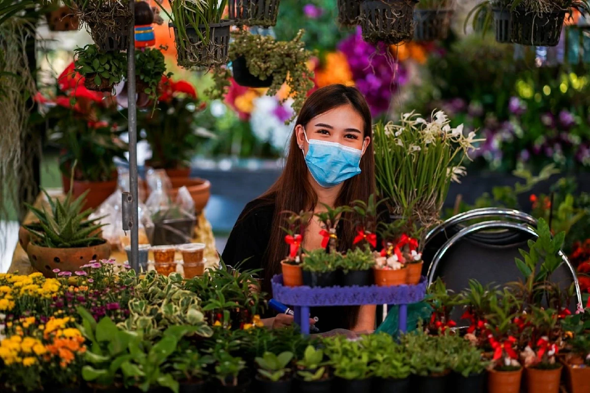 ชมประติมากรรมดอกกล้วยไม้นับแสนดอกในคอนเซ็ปต์ 'ความงามอันลึกลับใต้ท้องทะเลลึก'