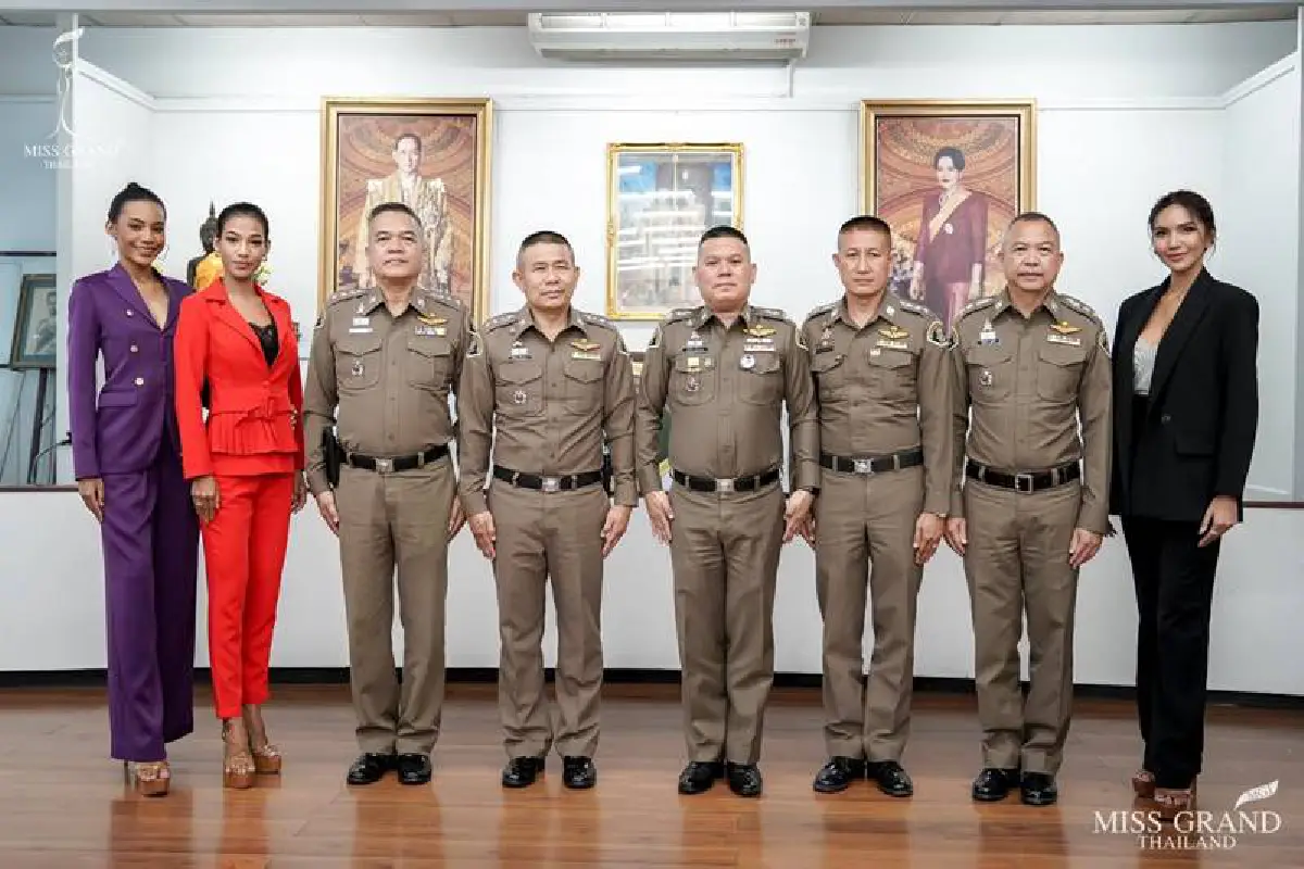 3 สาวมิสแกรนด์ไทยแลนด์ บุกกองปราบฯ ตามความคืบหน้าคดีปารีณารุกป่า