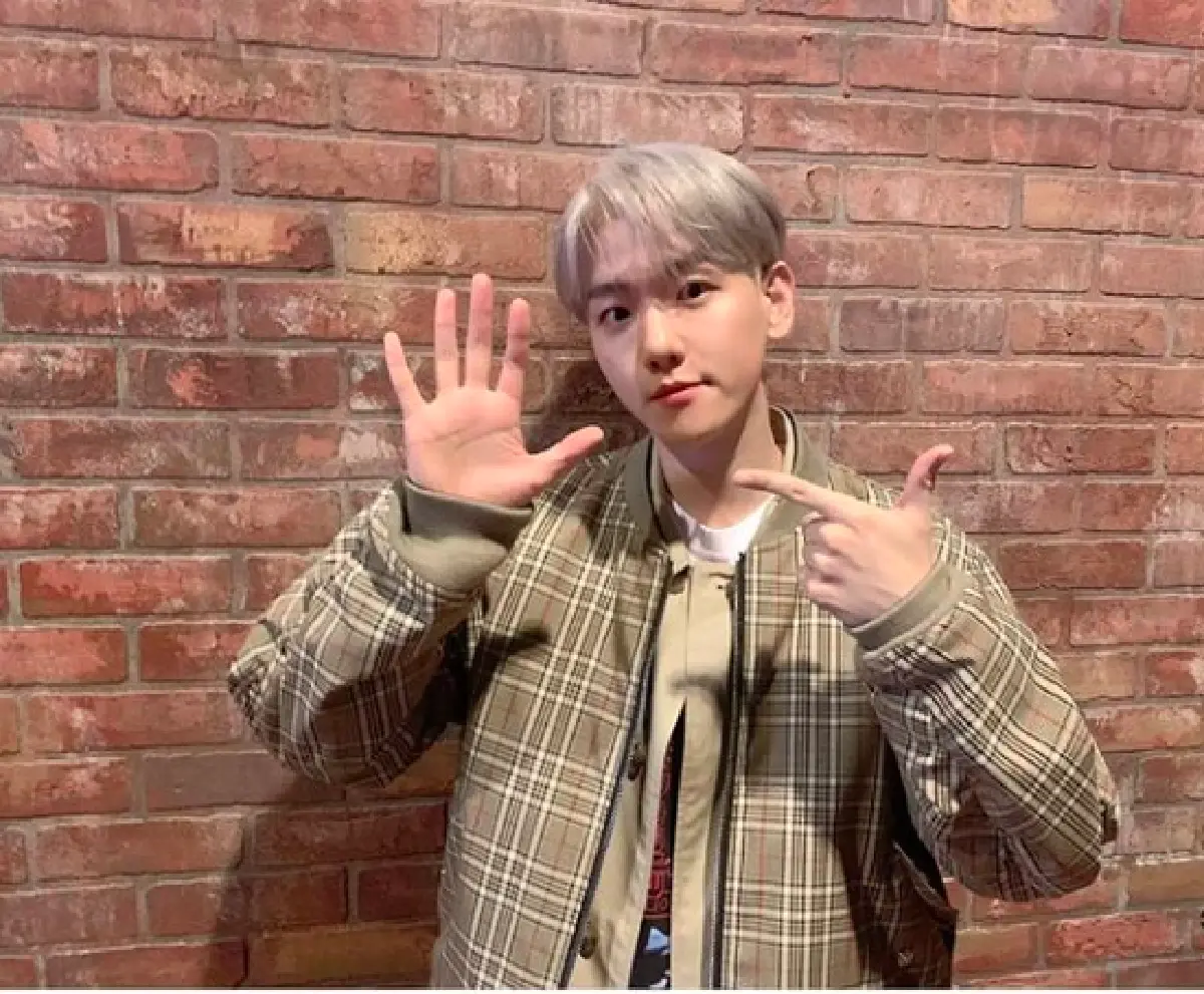 10 อันดับหนุ่มที่มีใบหน้าหล่อที่สุดในเอเชียประจำปี 2020 