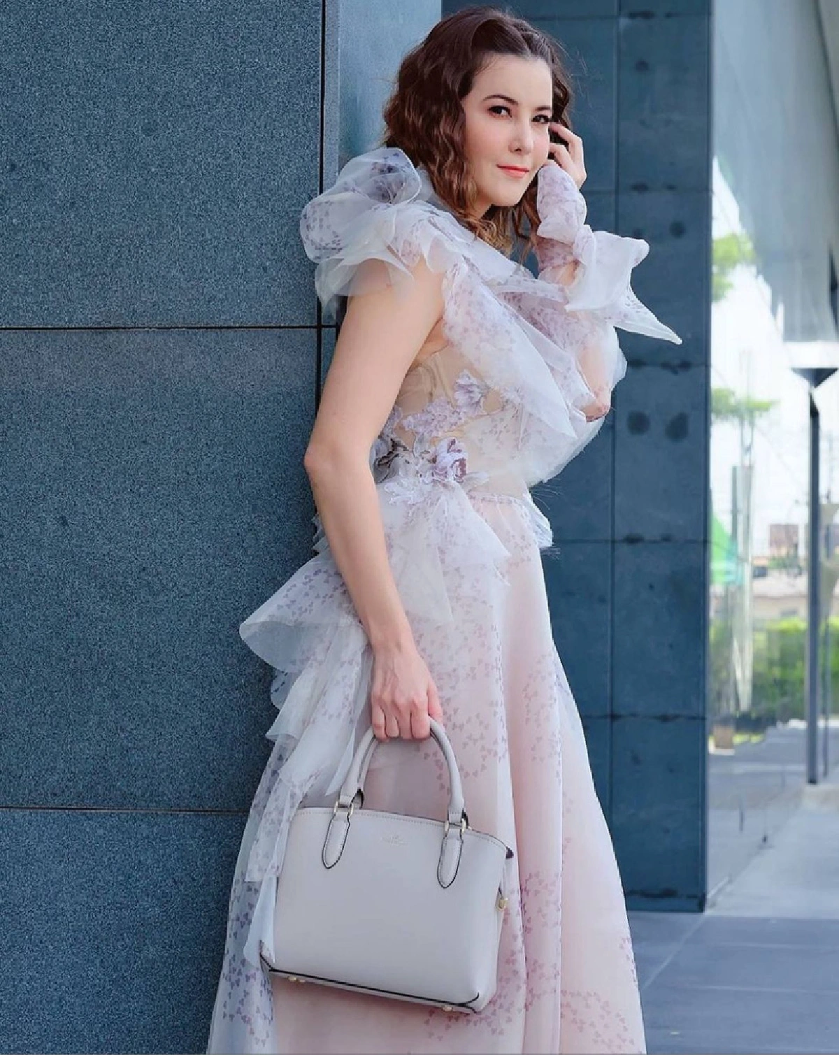 ธัญญ่า อวยพรวันเกิด เป็ก สัณณ์ชัย เงินต้องให้เมียใหญ่..ไม่ต้องให้คนอื่นเยอะ