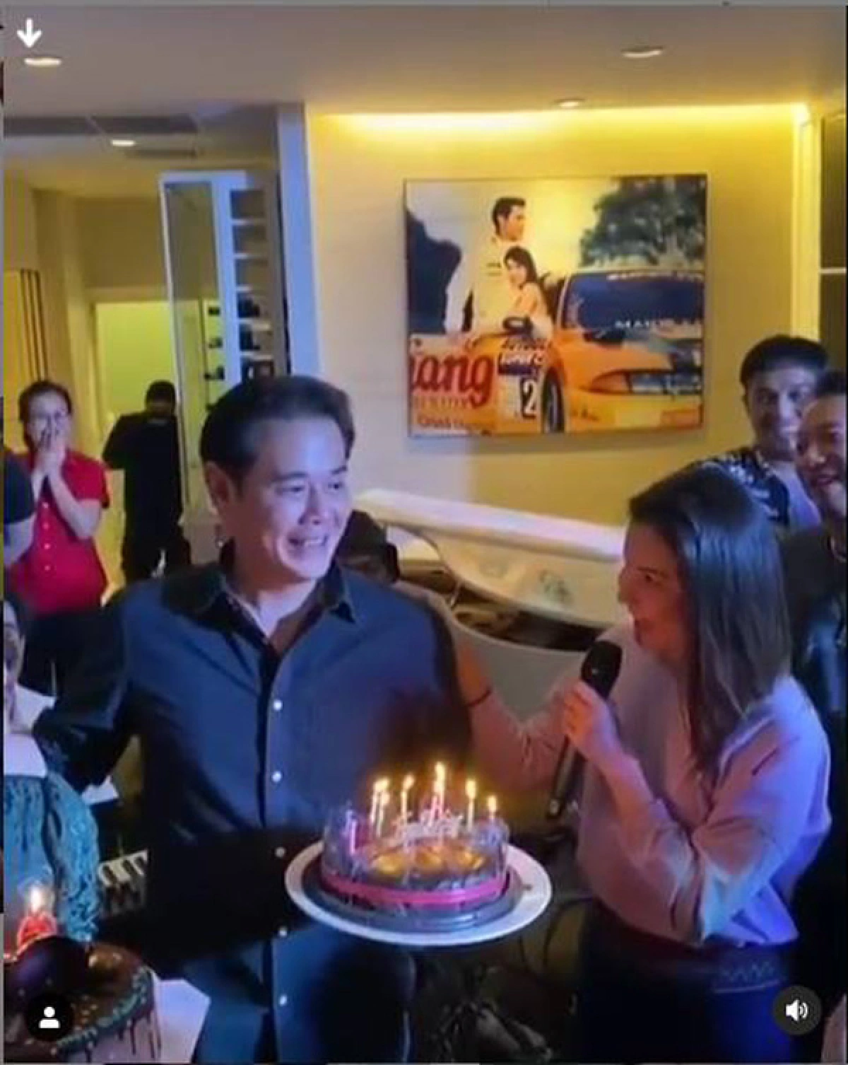 ธัญญ่า อวยพรวันเกิด เป็ก สัณณ์ชัย เงินต้องให้เมียใหญ่..ไม่ต้องให้คนอื่นเยอะ