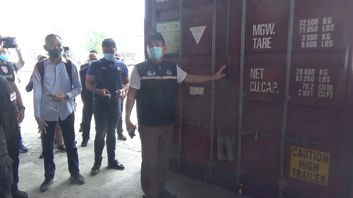 ยึดบุหรี่เถื่อน12ตู้คอนเทนเนอร์มูลค่า500ล้านกลางทะเลสงขลา