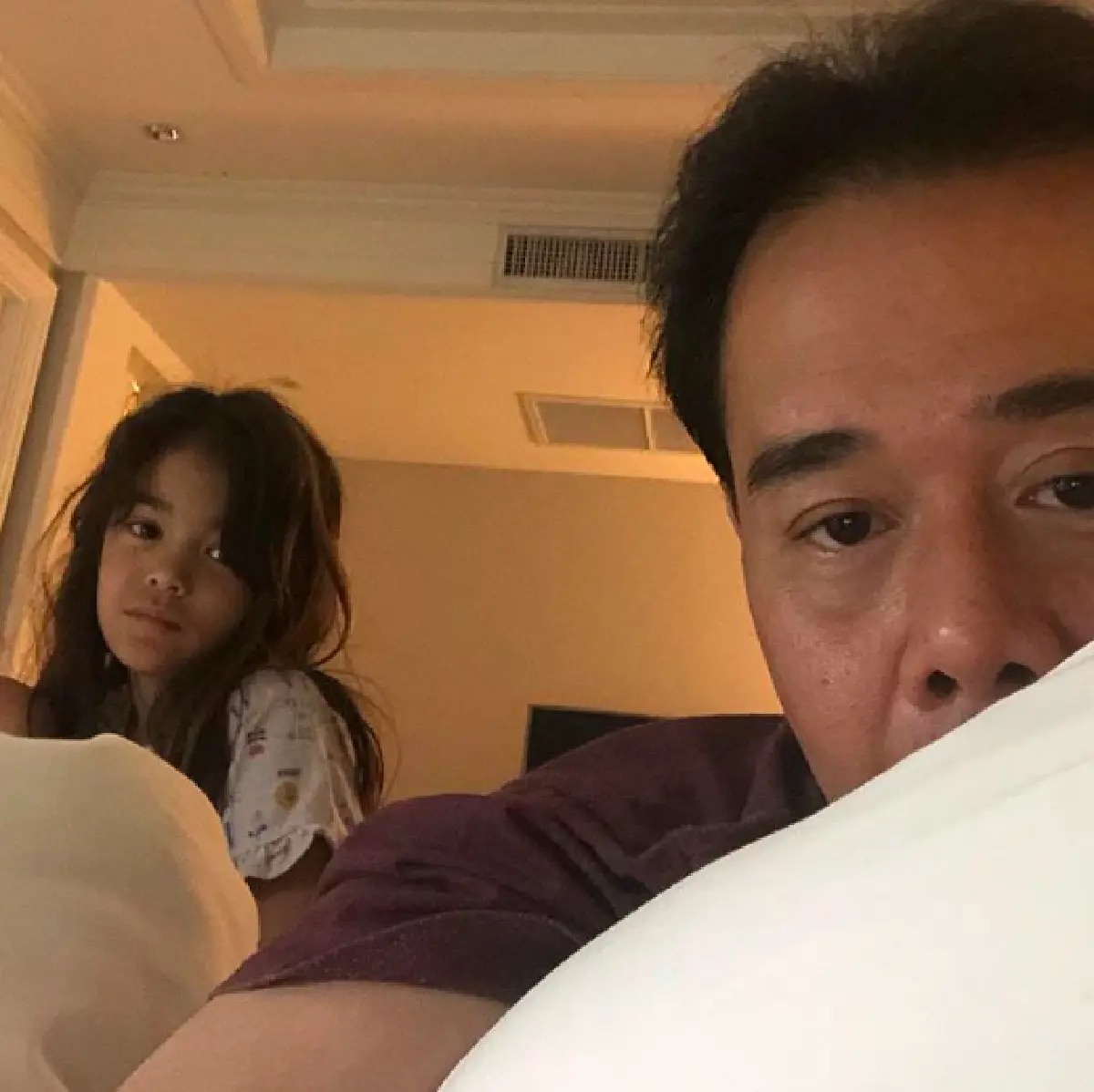 “ธัญญ่า” เผยวิธีง้อของสามี “เป็ก สัณณ์ชัย” ให้ดอกไม้ไม่หาย ต้องจ่ายคำขอโทษเป็นซองเงิน! 