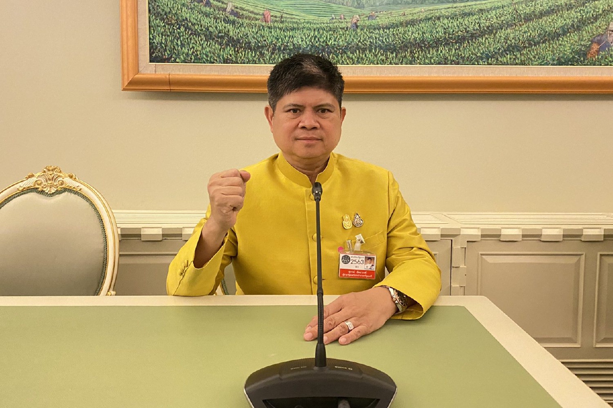 "สุภรณ์"ซัด "ธนาธร-ส.ส.ก้าวไกล" ใส่ร้ายนายกฯ ประกาศขอลุยดำเนินคดี "สุภรณ์"ซัด "ธนาธร-ส.ส.ก้าวไกล" ใส่ร้ายนายกฯ ประกาศขอลุยดำเนินคดี