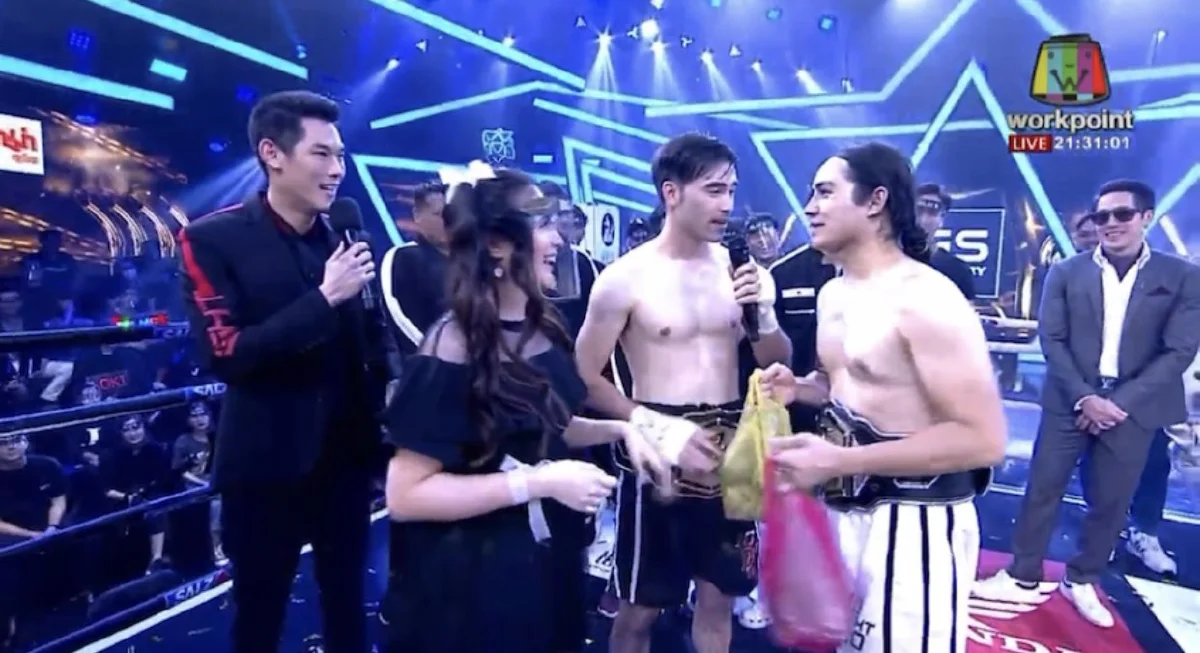 โฟกัส ผูกโบว์ขาวร่วมเชียร์ศึกชิงน้อยหน่า เจอดราม่าพิธีกรเมิน-กล้องไม่จับ