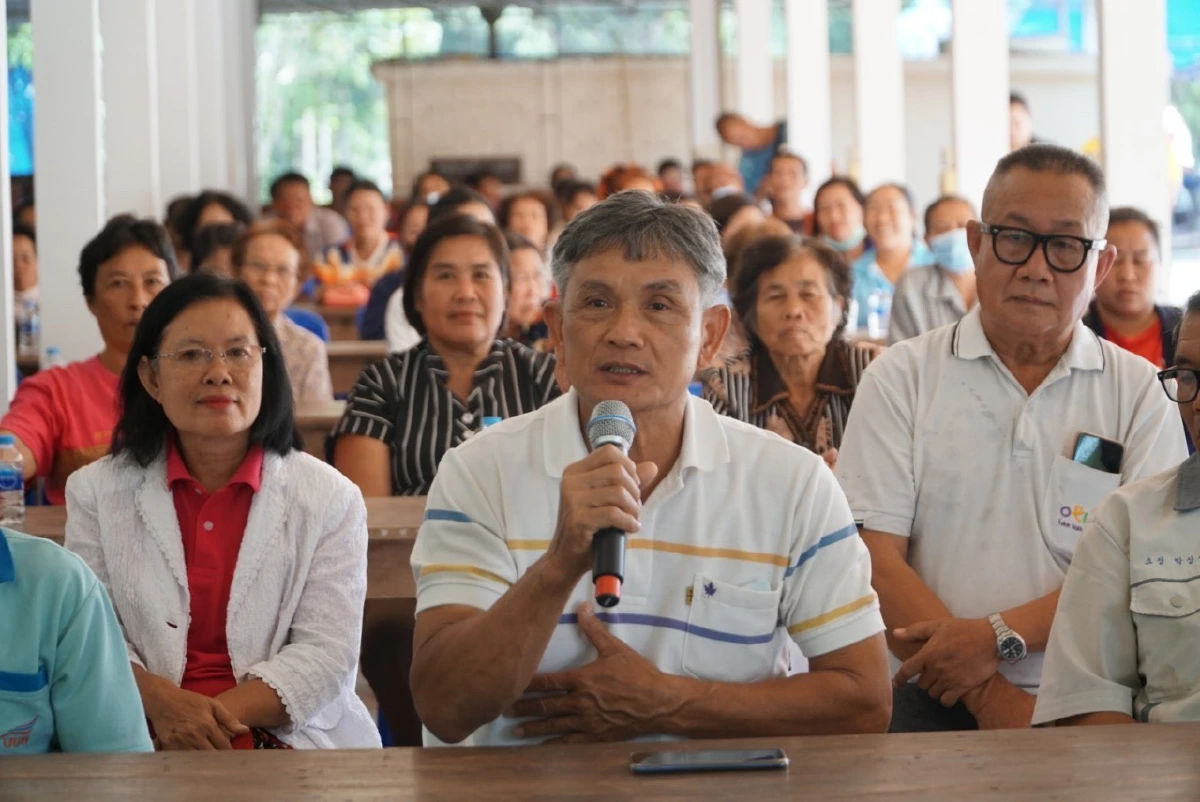 "สุดารัตน์"ลงพื้นที่ภาคอีสานพบเกษตรกรเจอปัญหาอื้อ