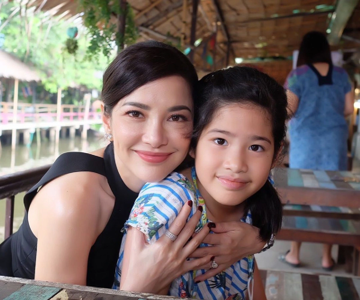 น้องนาวา ตามรอย แม่อ้อม พิยดา ชิมลางละครเรื่องแรกเป็นเด็กดอย