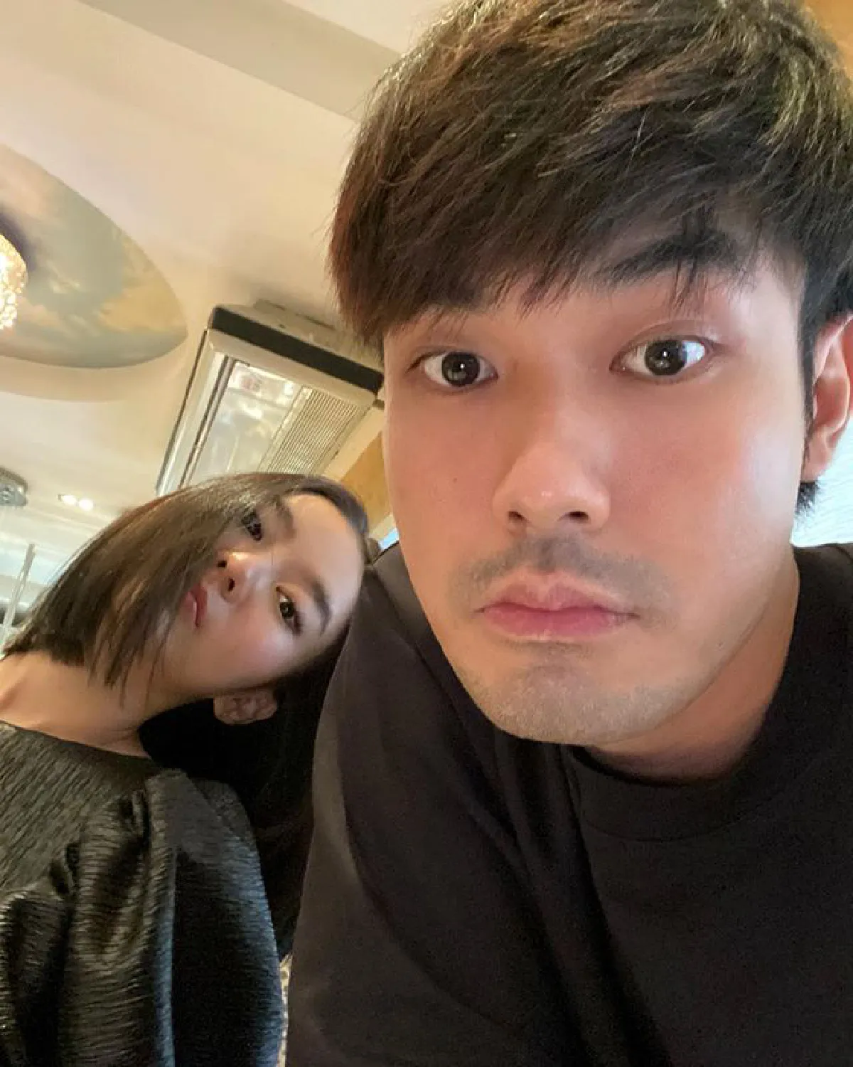 หน่อง-แพรวา เติมความหวานต่อเนื่อง ชวนกันดำน้ำใส่เสื้อคู่น่ารัก