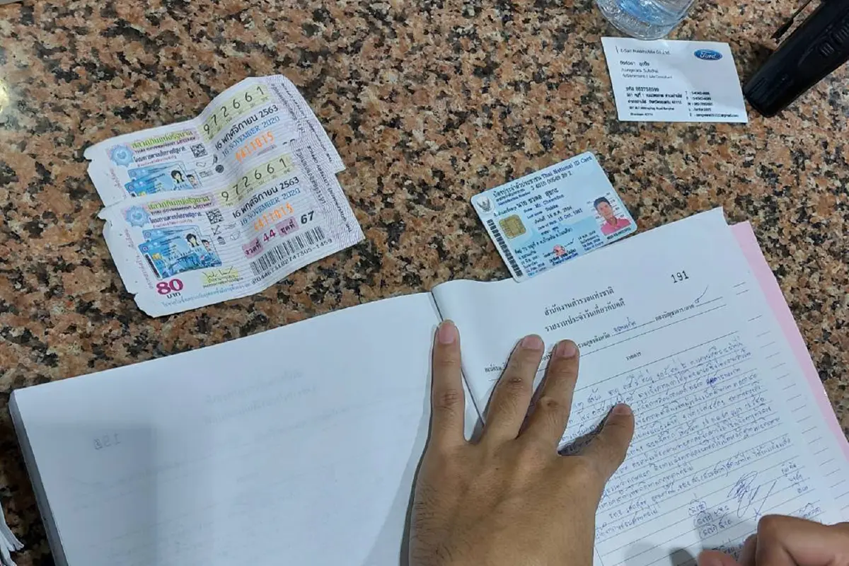 หนุ่มดวงเฮงนานๆจะซื้อหวยชอบเลข661ดันถูกรางวัลที่1รับ12ล้าน