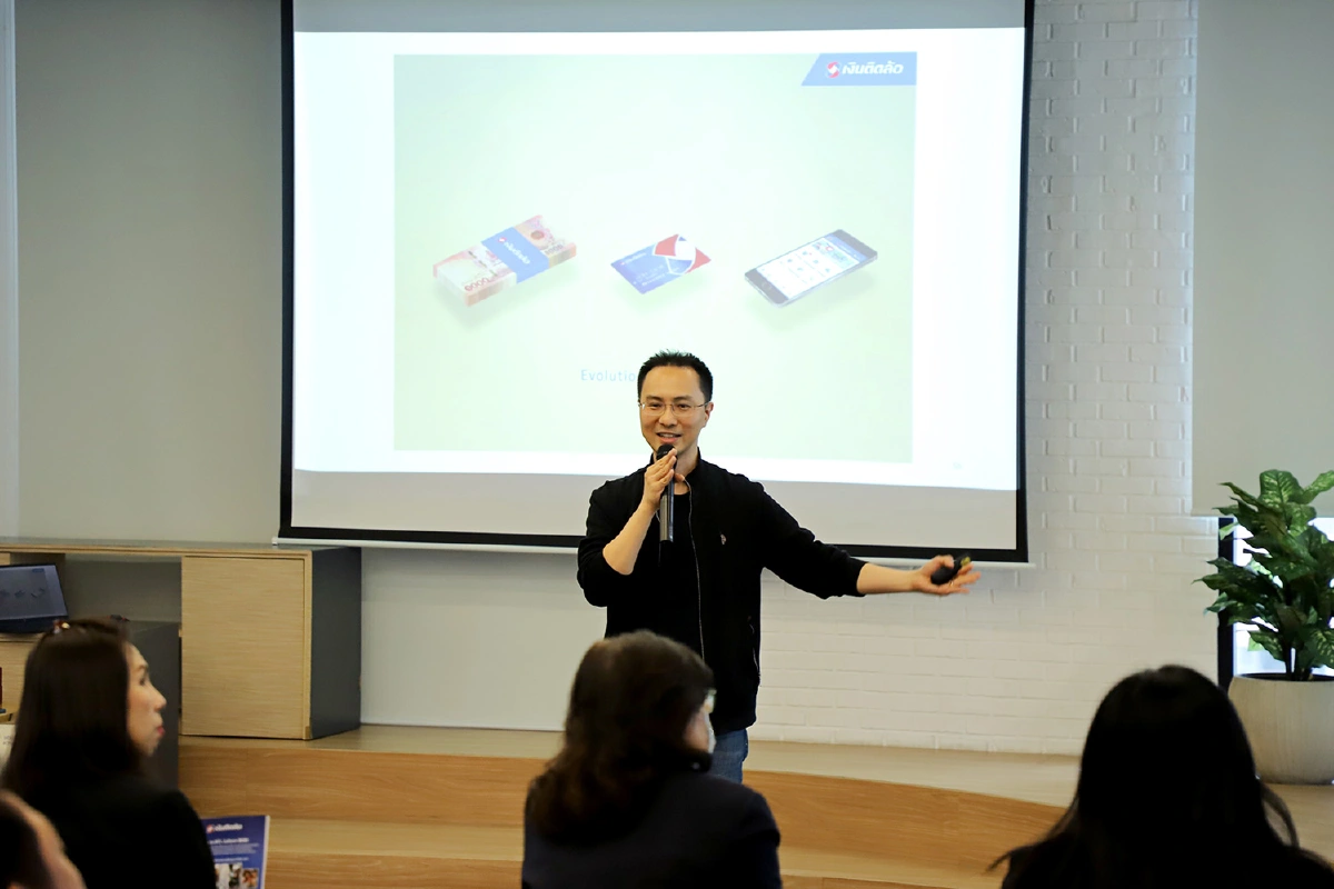 เงินติดล้อ เปิดบ้านต้อนรับ สดช. แบ่งปันแนวทางการสร้าง Digital Transformation