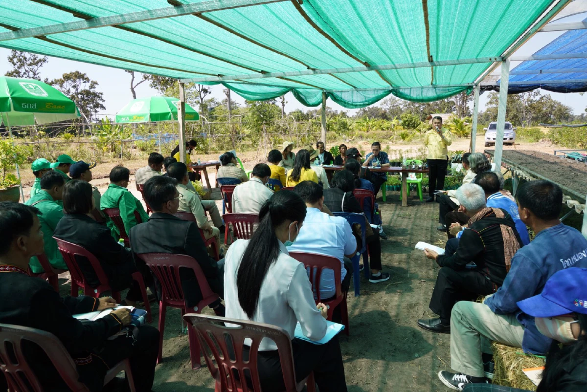 พช.ลงพื้นที่ภาคอีสานติดตามความก้าวหน้า"โคกหนองนาโมเดล"