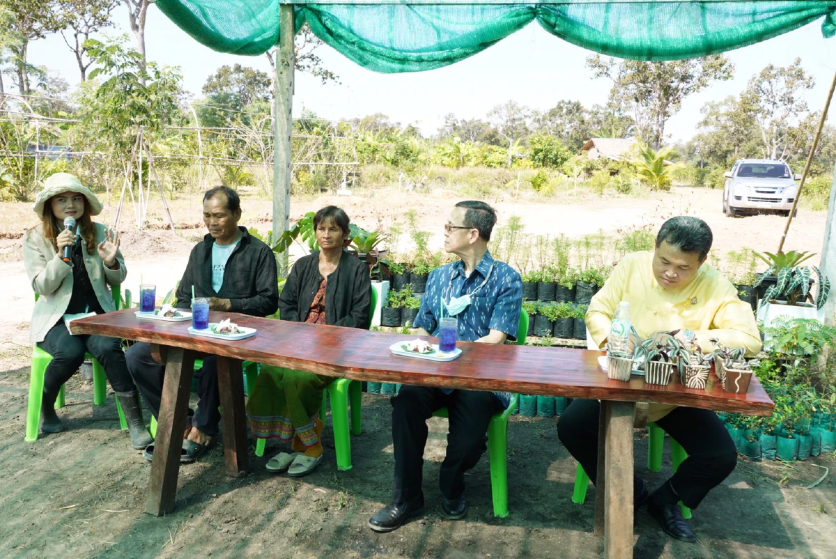 พช.ลงพื้นที่ภาคอีสานติดตามความก้าวหน้า"โคกหนองนาโมเดล"