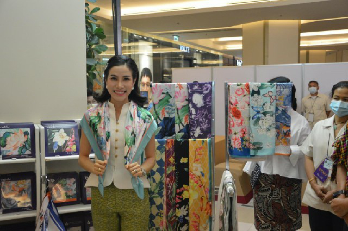 “เจ้าคุณพระสินีนาฏฯ” เปลี่ยนโฉมใหม่สวยสะดุดตามาก เยี่ยมชมงานสายใจไทย