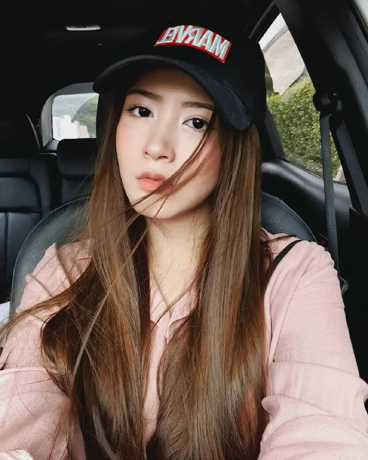 โฟกัส ดีใจได้เป็นพรีเซนเตอร์เครื่องสำอาง แฟนๆติดแฮชแท็ก #สนับสนุนดาราประชาธิปไตย