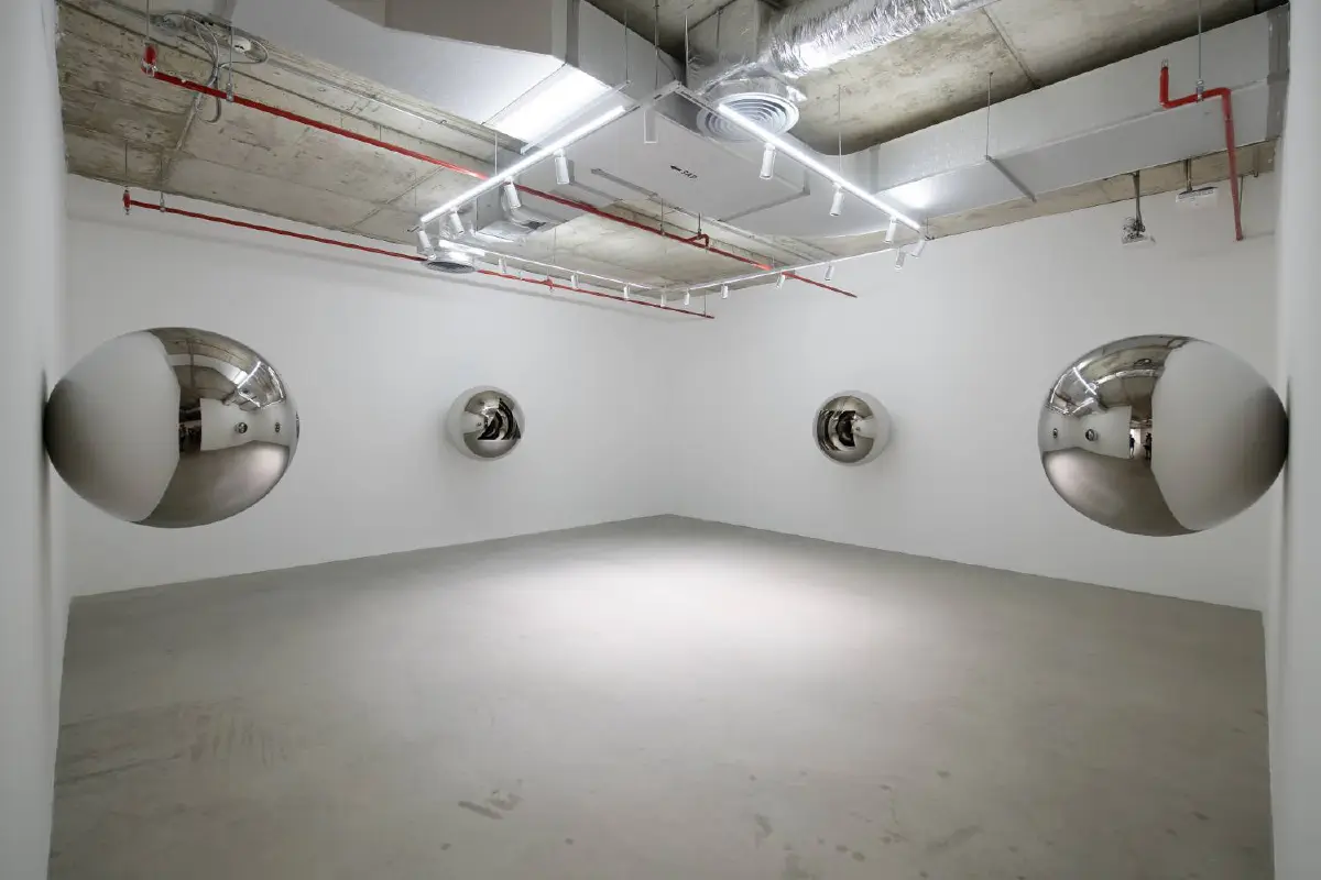 ชวนคนรักศิลปะมาพักใจ ดื่มด่ำงานศิลป์ร่วมสมัยระดับโลก 