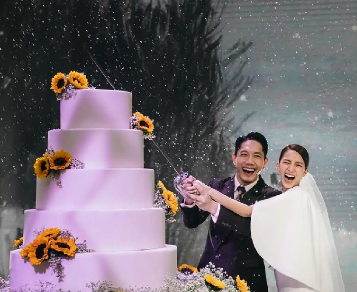 “ปั๊บ-ใบเตย” จัดงานแต่งแบบยั่งยืนใช้จอ LED แทนการจัดดอกไม้ ช่วยลดขยะไปได้เยอะมาก 