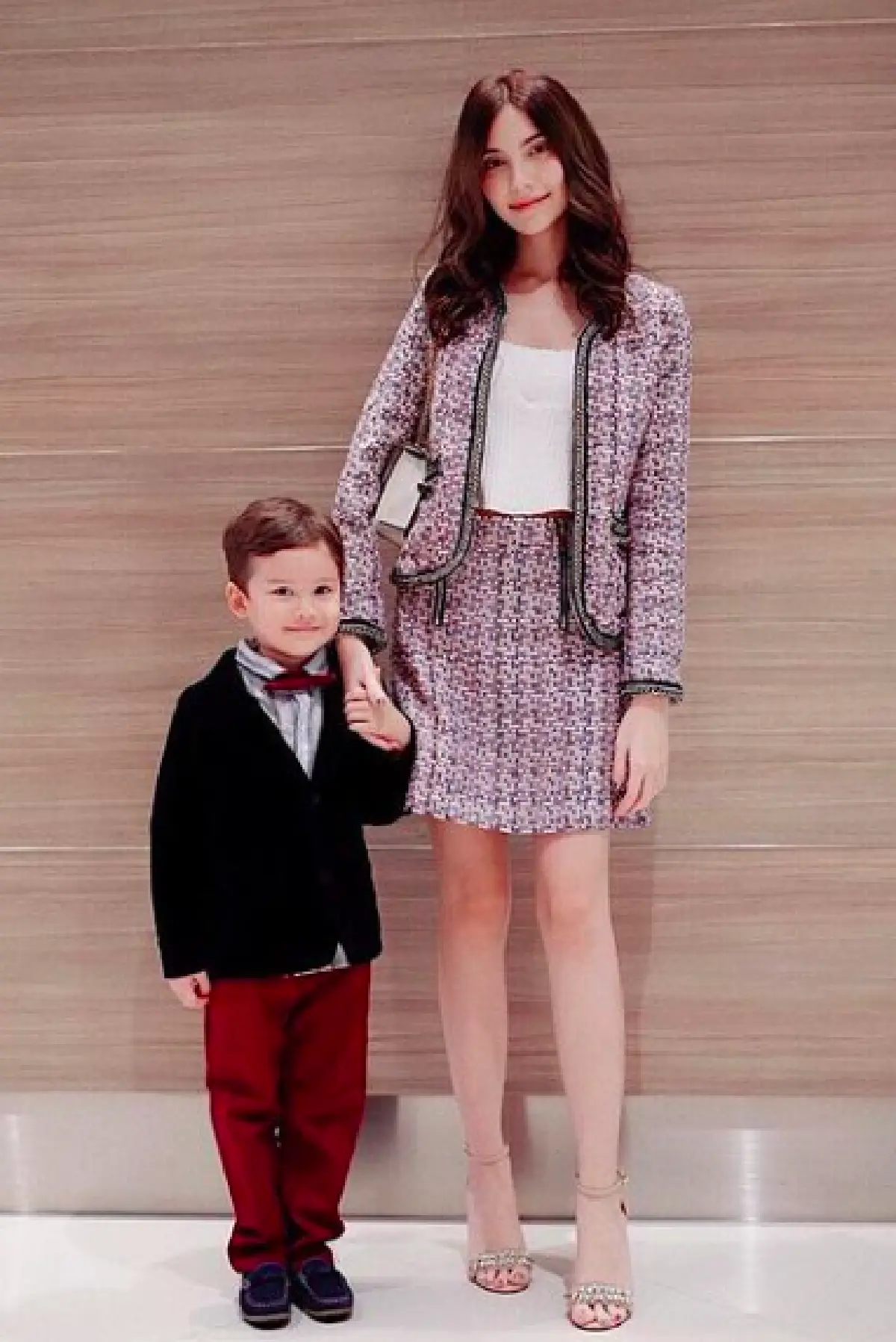 ญาติ "ซาร่า" ออกตัวฟาดกลับ "ไมค์ พิรัชต์" หลังออกมาบอกติดต่อ "น้องแม็กซ์เวลล์" ไม่ได้