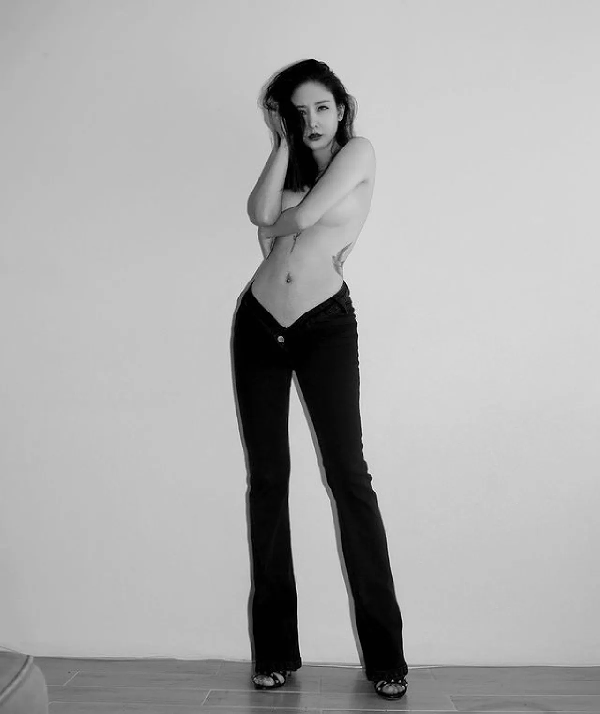 ปิดไม่มิด! แตงโม นิดา เปลือยอกจัดเต็มความเซ็กซี่เต็มๆตา