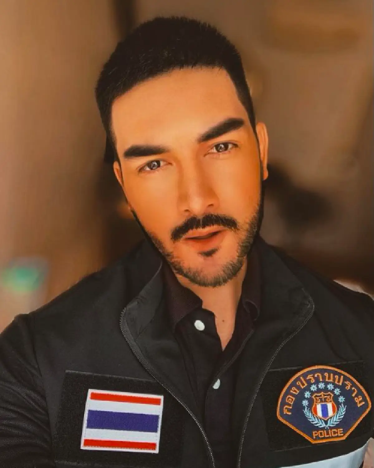 ว้าวซ่ามากแม่! “สิงโต เดอะสตาร์” เผยลุคใหม่ไว้หนวดเข้มๆ แถมหุ่นล่ำกำยำทำใจสั่น