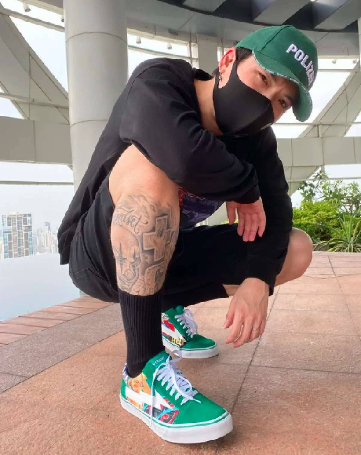 “ป๊อก ภัสสรกรณ์” รีบแจงชาวเน็ต เจอคอมเมนต์บอกชอบโชว์แต่รองเท้าแบรนด์ดัง 