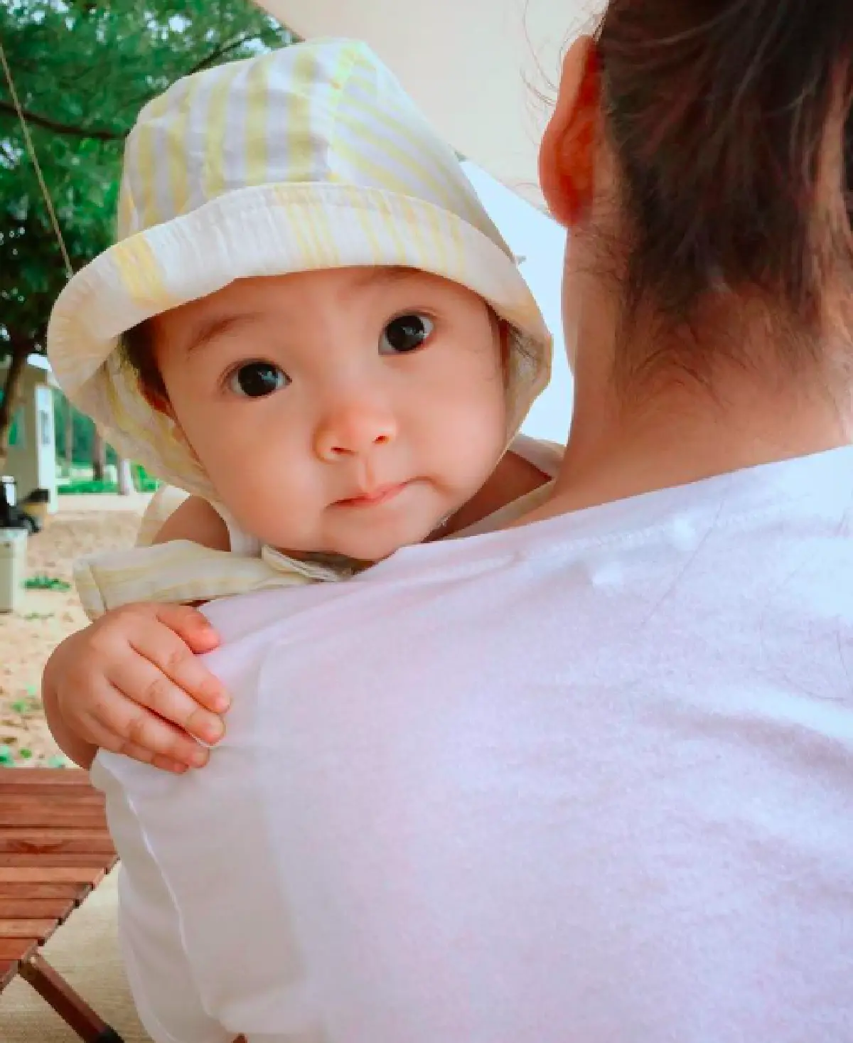 “ดีเจบอย-นานา” ซัดกลับคนบูลลี่ “น้องโนล่า” ลูก “เจนี่” พัฒนาการช้า มือหงิกเกร็ง 