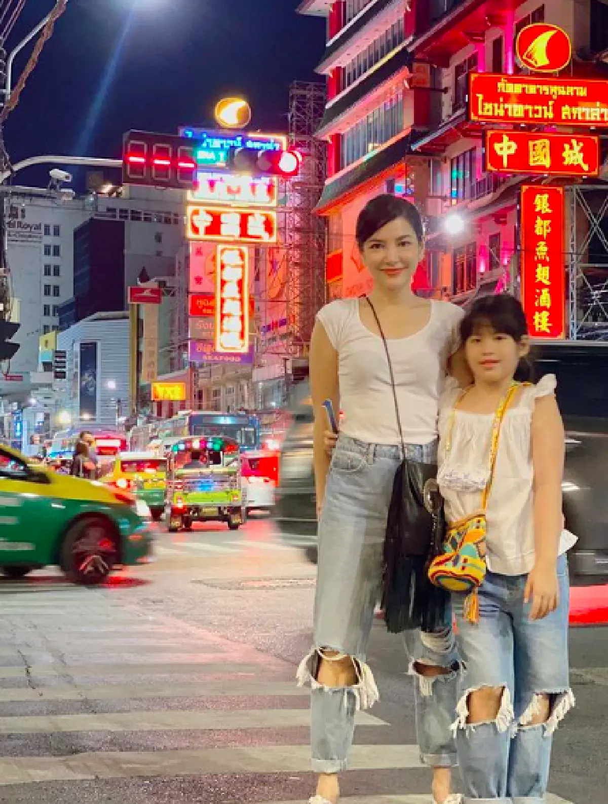 โตเป็นสาวแล้ว “น้องนาวา” ลูก “อ้อม พิยดา” ฉายแววสวยหนัก ชวนคุณแม่ถ่ายเซลฟี่คู่