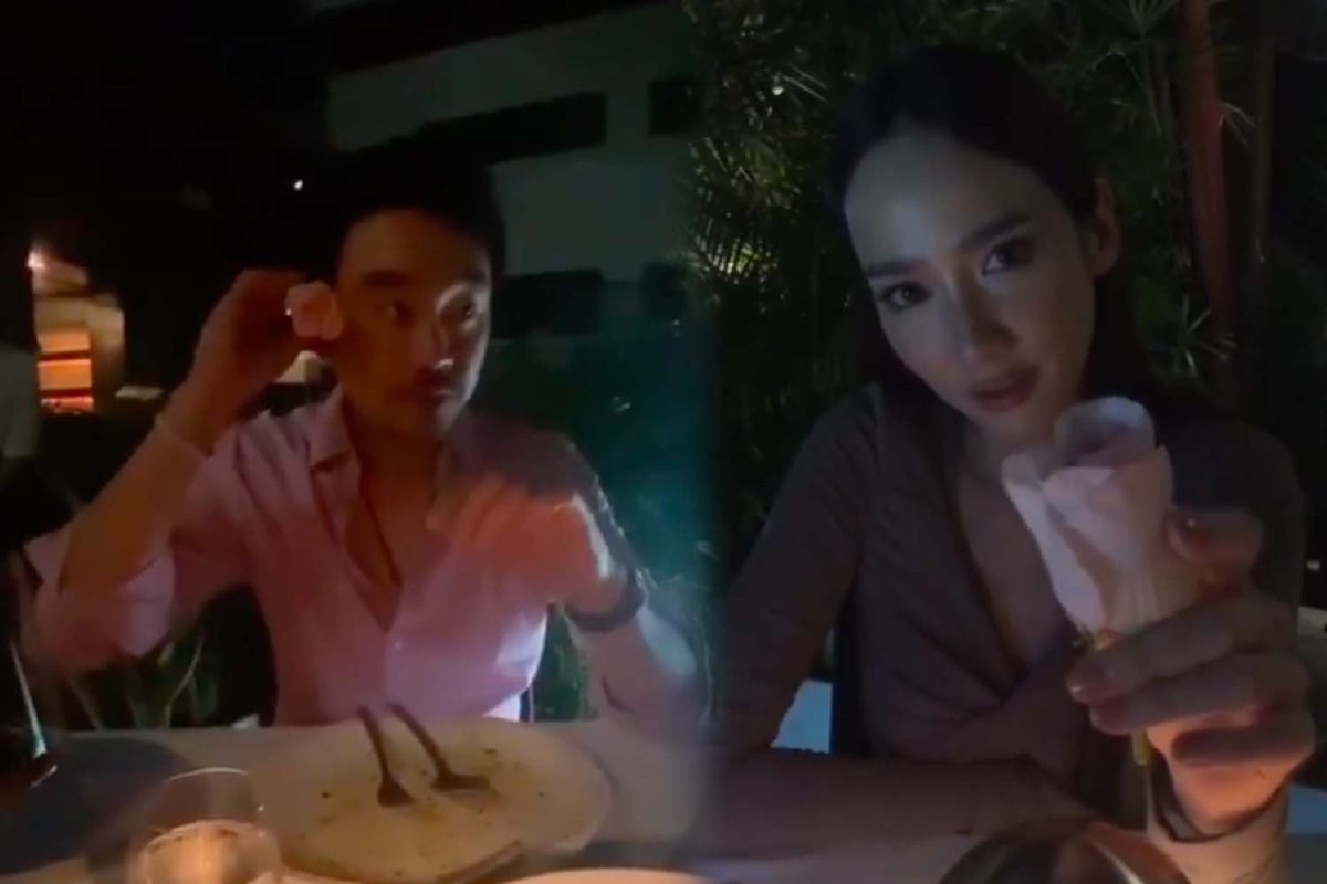 จีบหรือเปล่า!? “อั้ม“ มอบดอกกุหลาบให้ “ไฮโซพก” งานนี้ฝ่ายชายถามกลับด้วยประโยคเด็ด จีบหรือเปล่า!? “อั้ม“ มอบดอกกุหลาบให้ “ไฮโซพก” งานนี้ฝ่ายชายถามกลับด้วยประโยคเด็ด