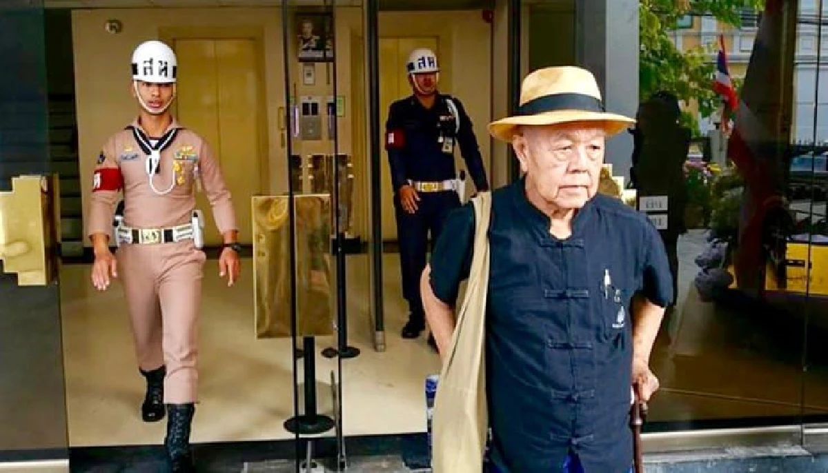 หลังปฏิวัติอังกฤษ ค.ศ.1649: “อัปรีย์ไป จัญไรมา”ตามแนว ส.ศิวรักษ์