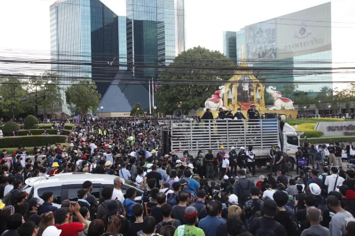 ลุยยกเลิกม.112!แกนนำม็อบประสานเสียงสู้พร้อมเดินหน้าชุมนุมต่อเนื่อง