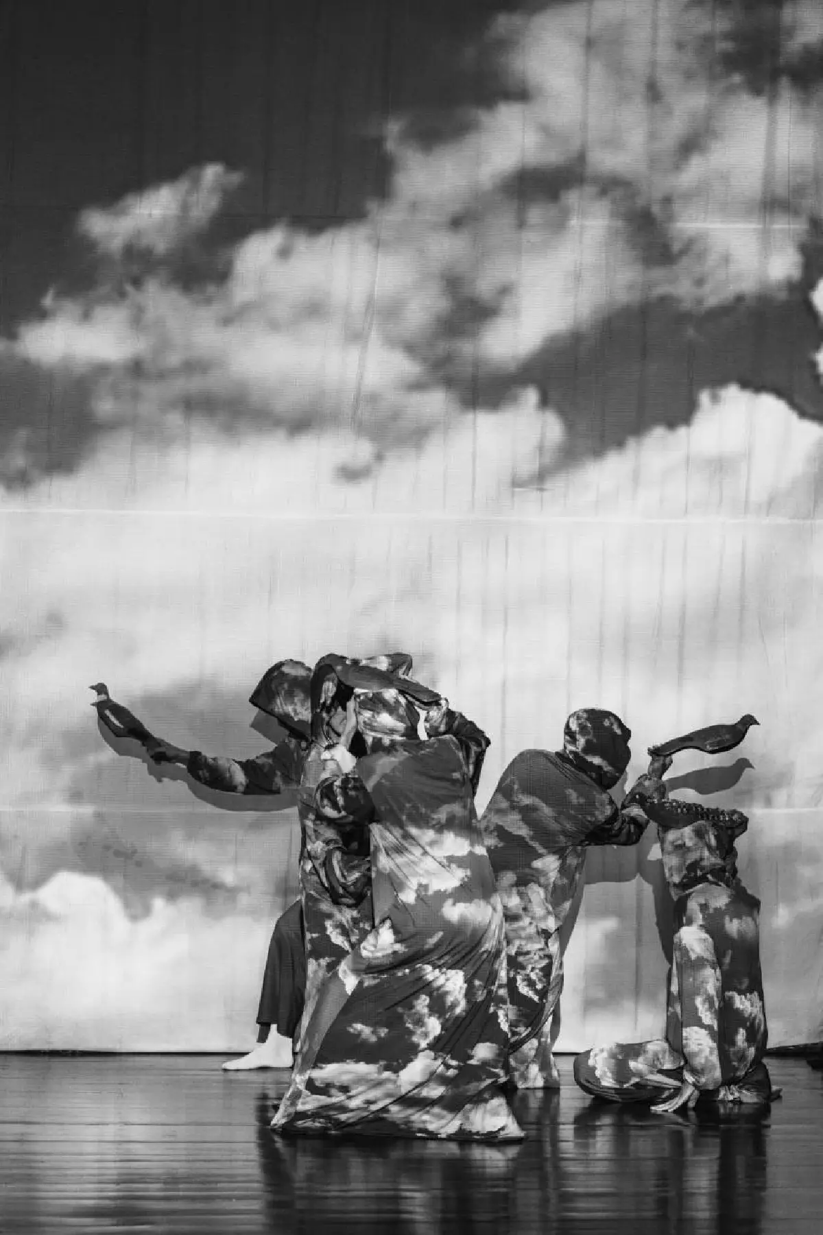 7 นาฏศิลป์ร่วมสมัยชุดพิเศษรำลึก 'วันสิทธิมนุษยชน'