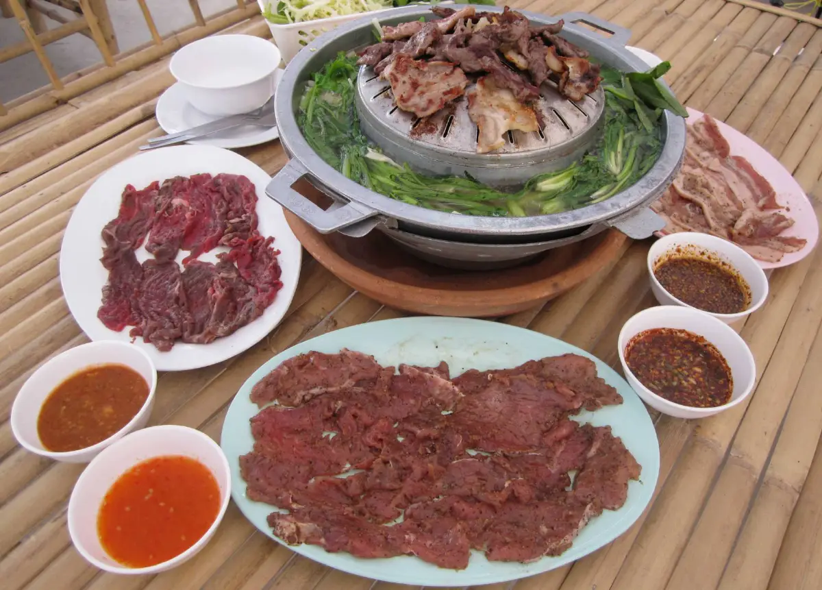 3 สารอันตราย วายร้ายในอาหารปิ้งย่าง