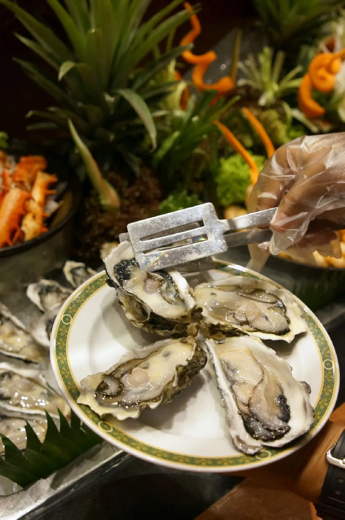 ปักหมุด '92 คาเฟ่' บุฟเฟ่ต์อินเตอร์และซีฟู้ดสุดอร่อยที่ห้ามปล่อยผ่านย่านพระรามเก้า