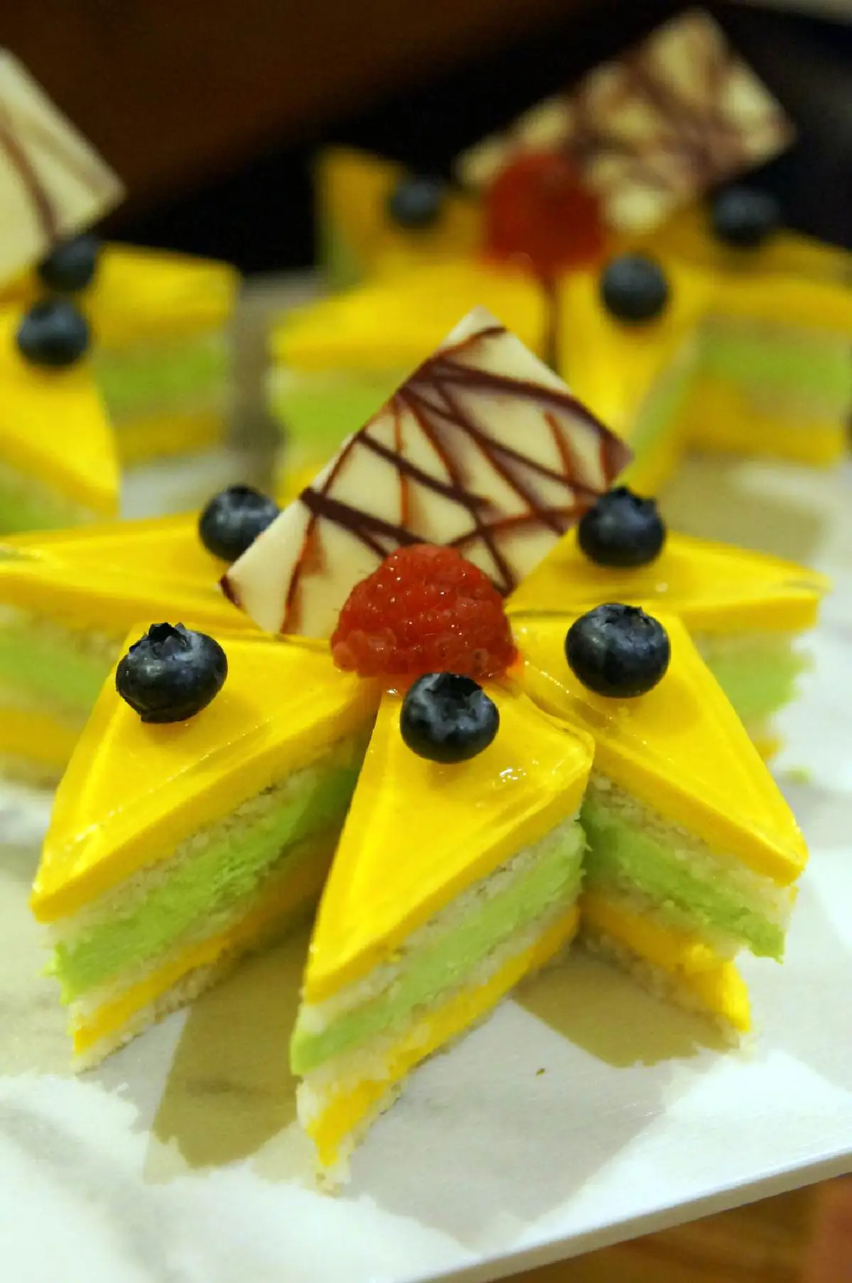 ปักหมุด '92 คาเฟ่' บุฟเฟ่ต์อินเตอร์และซีฟู้ดสุดอร่อยที่ห้ามปล่อยผ่านย่านพระรามเก้า