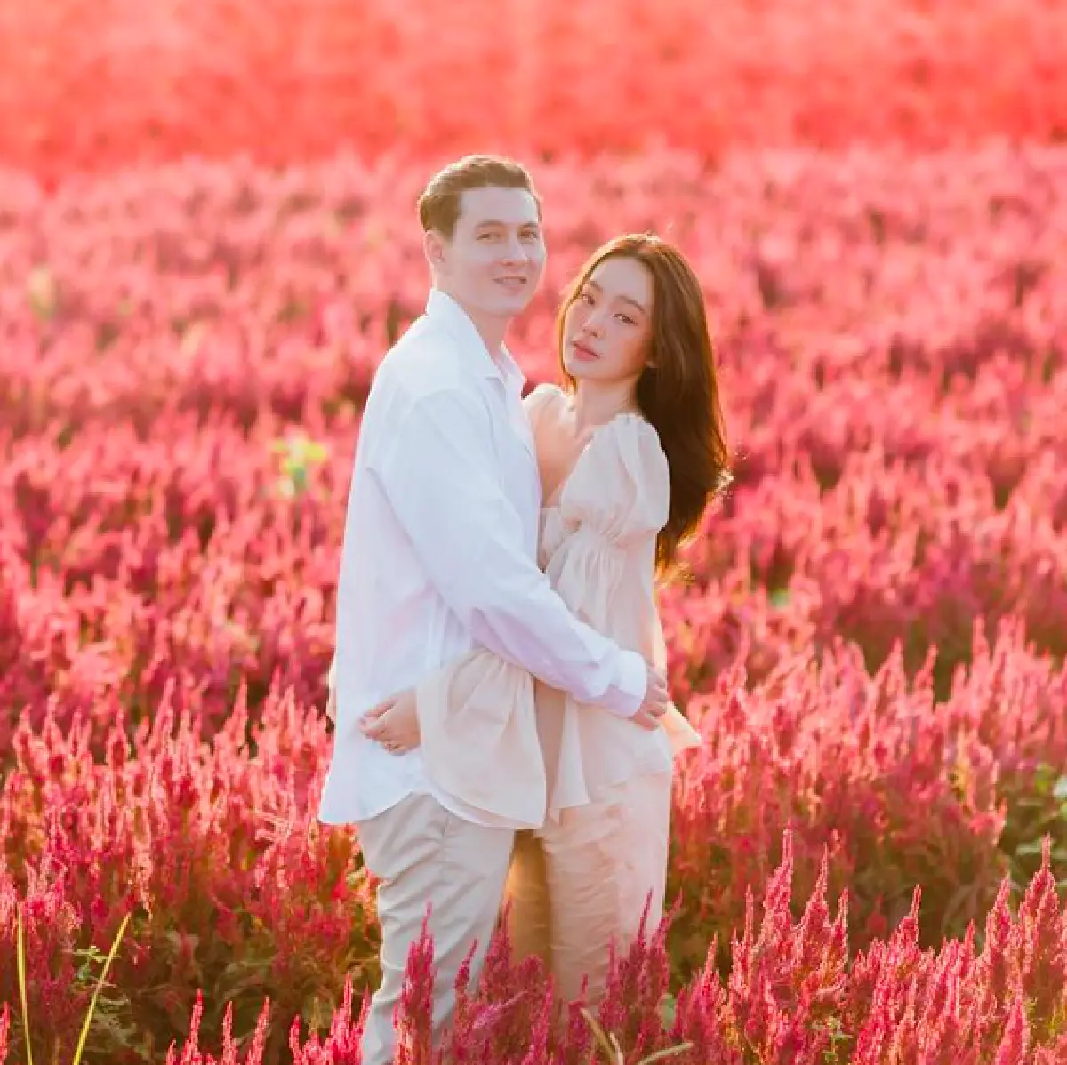 พีคตลอด "ปุ้มปุ้ย" คอมเมนต์หักมุม หลัง "กวินท์" โพสต์ถึงชีวิตคู่ จะไม่มีวันเลิกรา